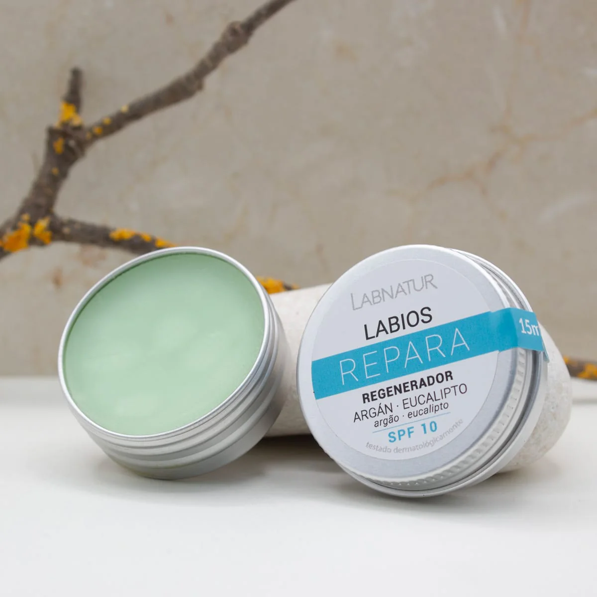 Bálsamo Labial Reparador 15 Ml | Hidratación y Protección | Labios Secos y Agrietados | Cuidado Natural - Image 3