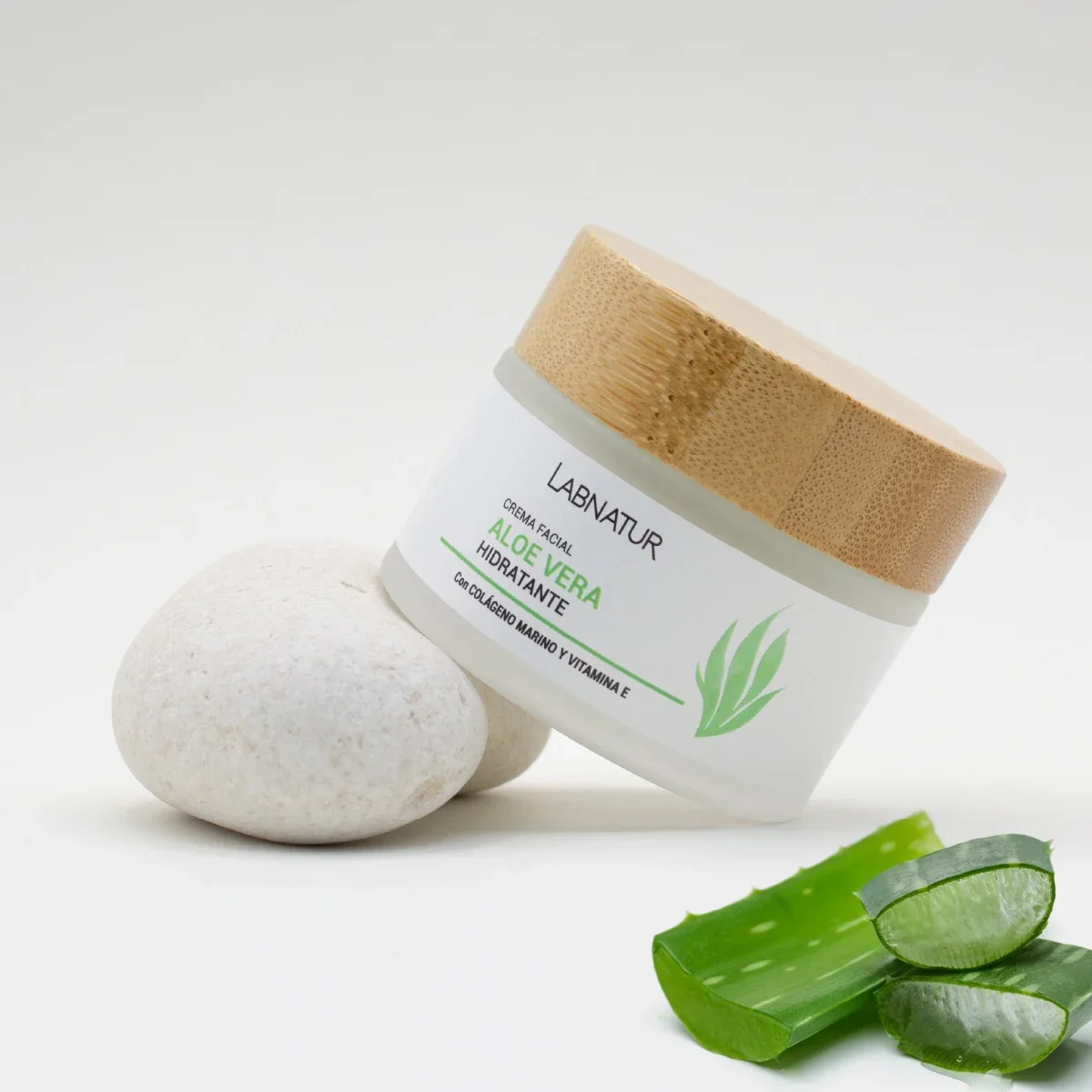Crema Facial Aloe Vera 50 Ml | Hidratante y Calmante Natural | Piel Suave y Equilibrada | Uso Diario - Image 2