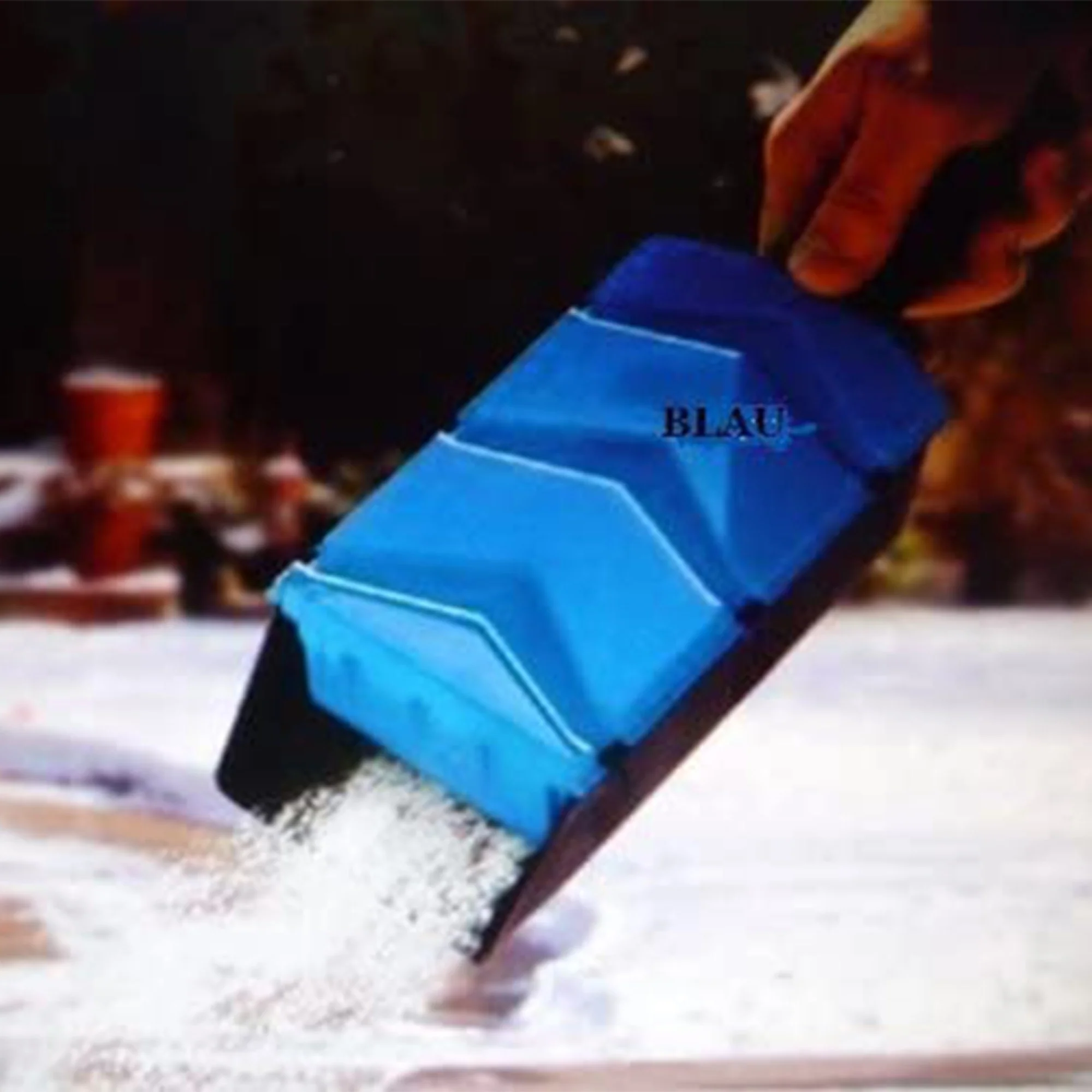 Dispensador De Sustancias Para Jardin Prosperplast sharkie 29 X 9,9 X 6,5 Cm En Color Azul - Image 4