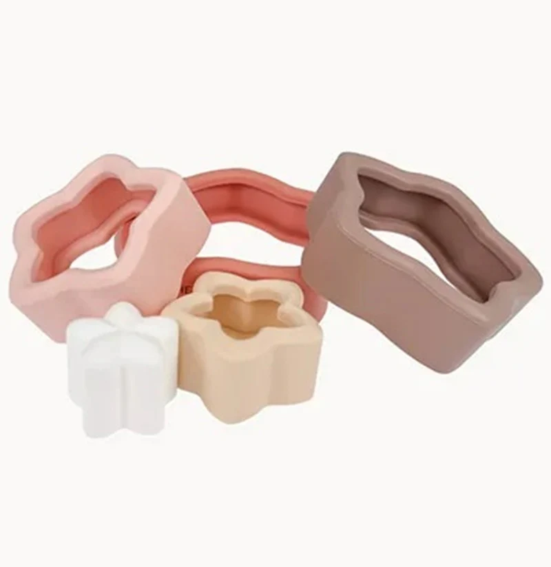 Estrella Apilable Sensorial Para Bebé De Silicona Orgánica Althea Living Multicolor - Image 3