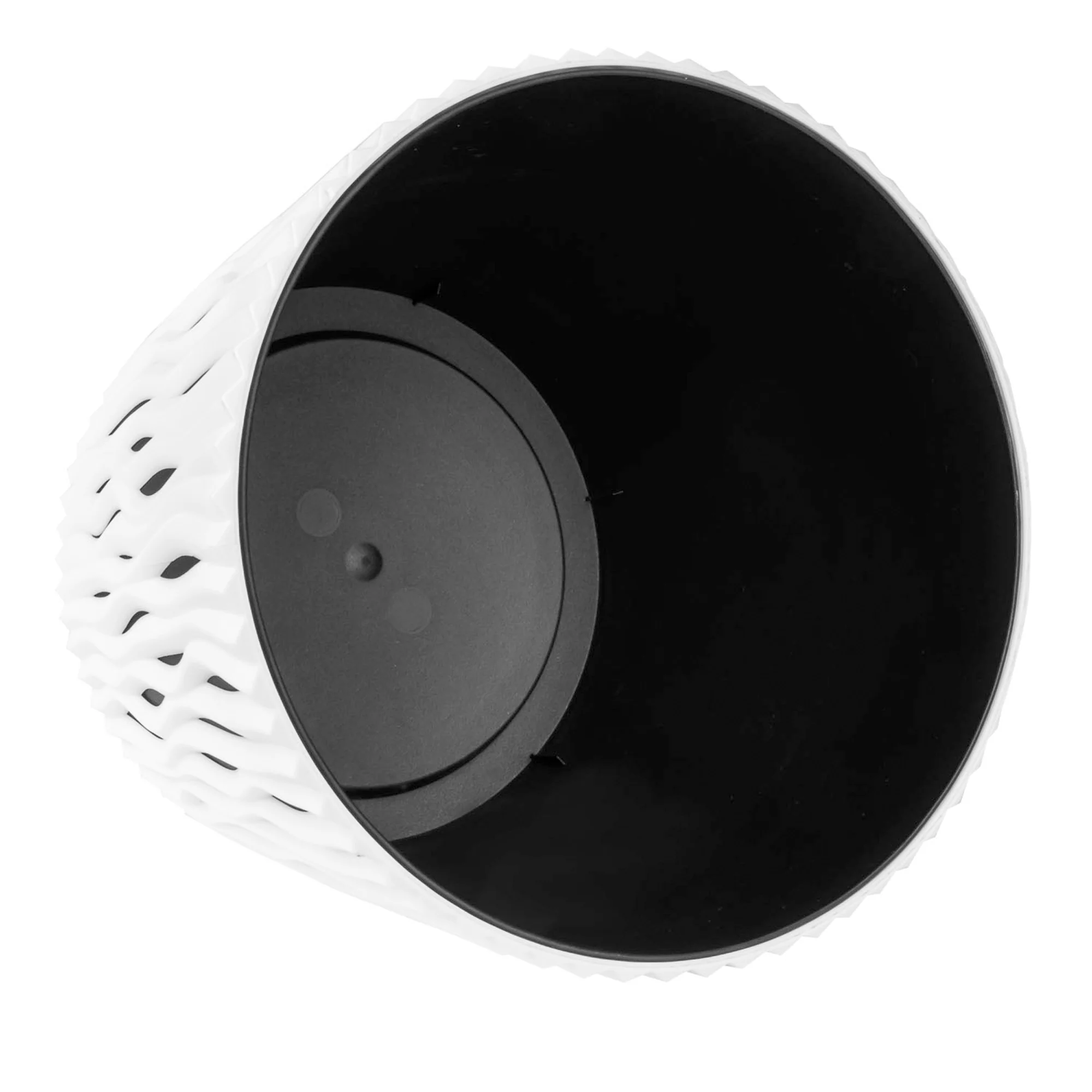 Maceta Redonda De Plastico Sandy Round En Color Blanco 12 (largo) X 12 (ancho) X 11,1 (alto) Cm - Image 4