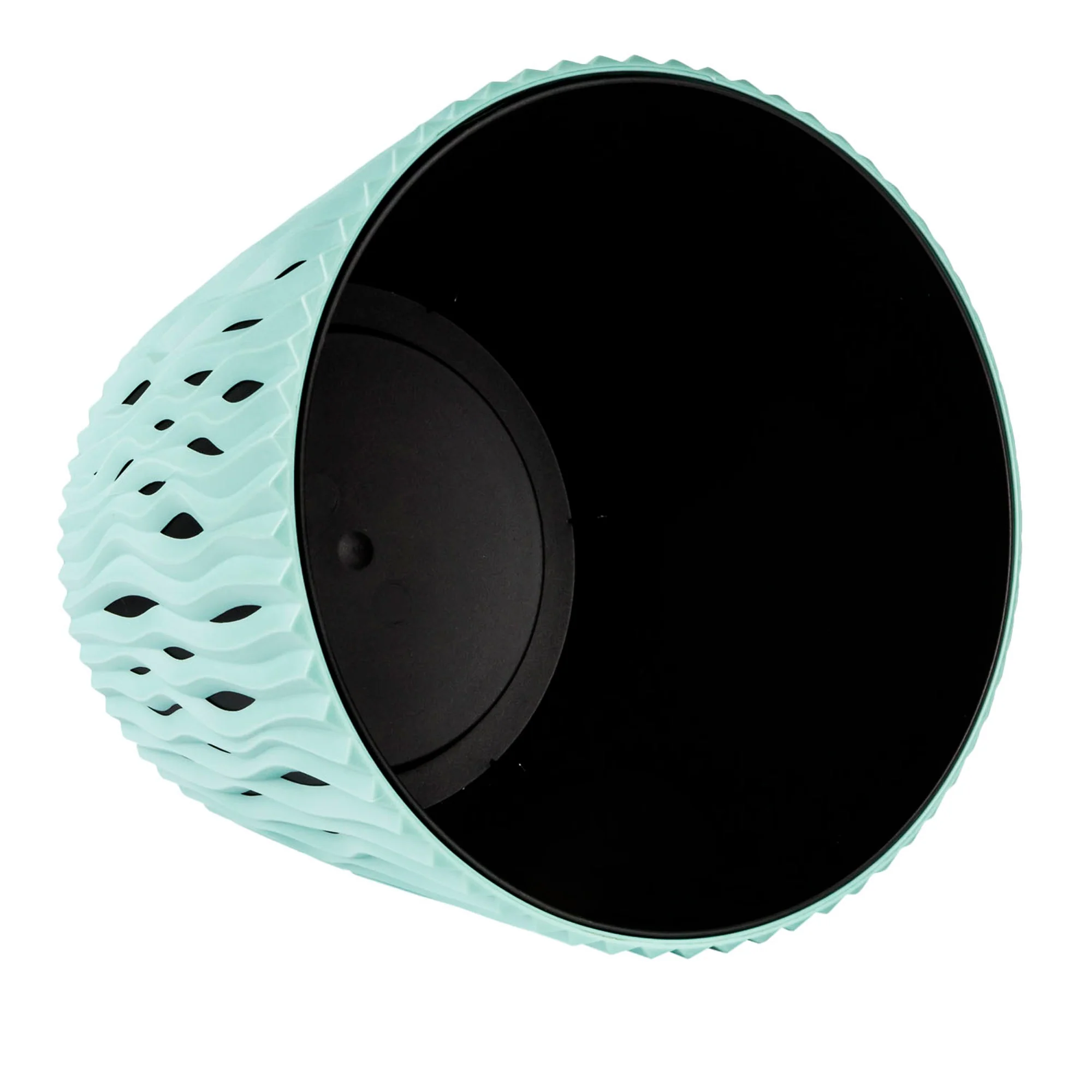 Maceta Redonda De Plastico Sandy Round En Color Salvia 15,8 (largo) X 15,8 (ancho) X 13,8 (alto) Cm - Image 4