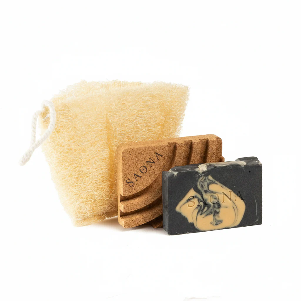 Pack Corporal Saona Mint. Jabón, estuche de lufa y jabonera de corcho. - Image 2