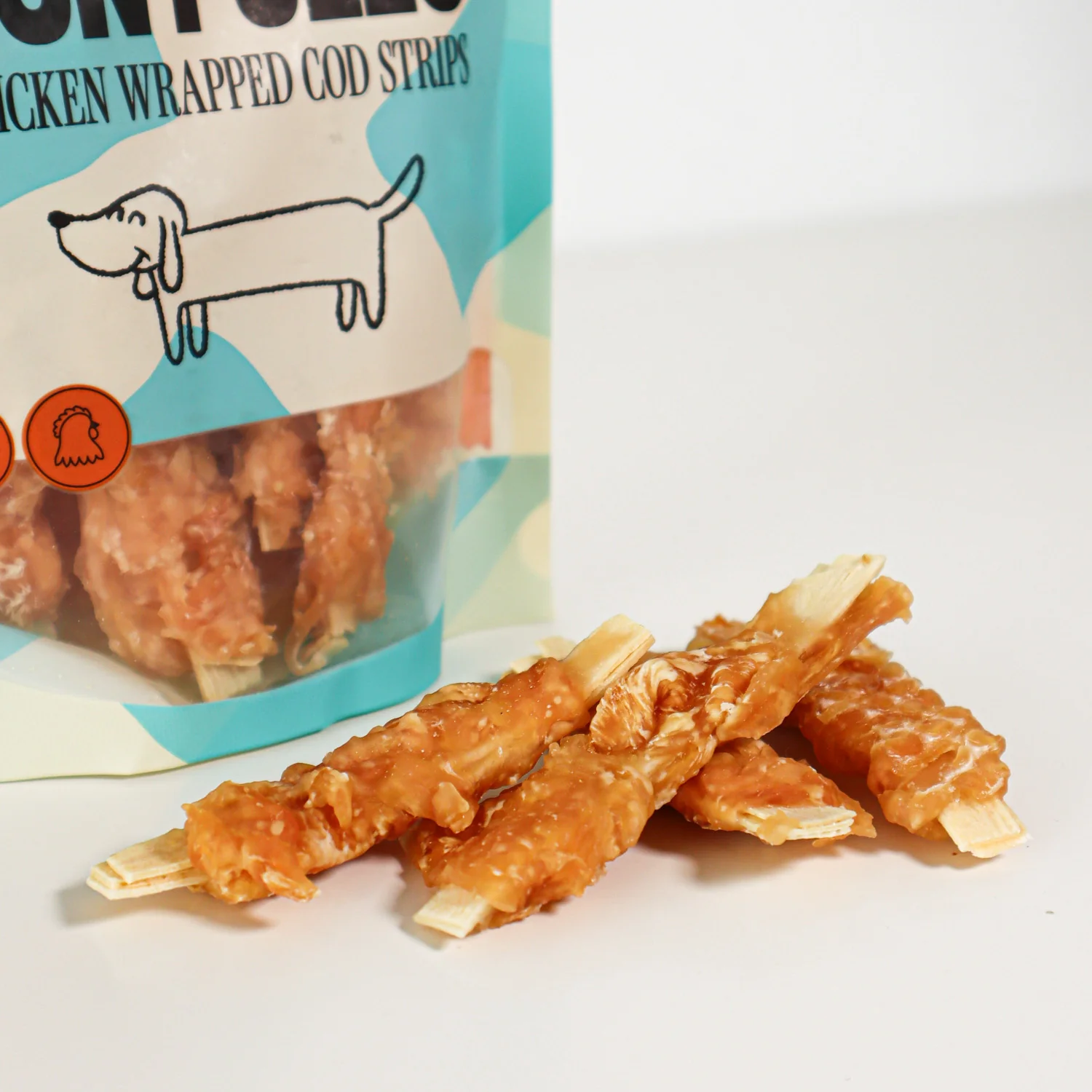 Snack Para Perro En Stick De Bacalao Con Pollo Desecado Wuapu 12x100gr - Image 2